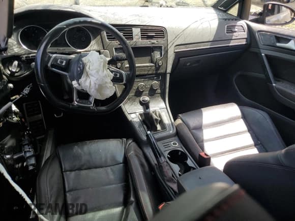 ✅ 2015 Volkswagen Golf GTI S • VIN: 3VW5T7AU4FM094720 • Лот: 67885505. Опубликован ранее на Copart с пробегом Не указан. Бесплатный доступ к архиву аукционных продаж из США и подробный отчёт об истории автомобиля на DreamBid. Изображение 8.