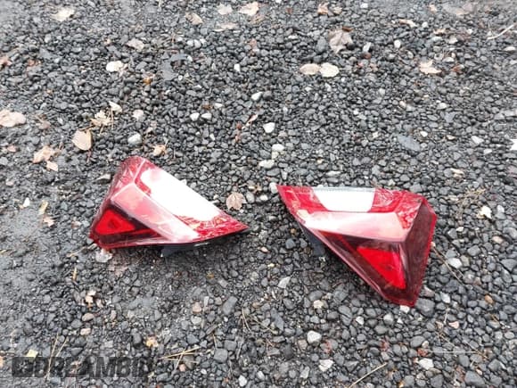 ✅ 2015 Honda Fit LX • VIN: 3HGGK5H5XFM749076 • Лот: 43561975. Опубликован ранее на IAAI с пробегом 94 352 миль. Бесплатный доступ к архиву аукционных продаж из США и подробный отчёт об истории автомобиля на DreamBid. Изображение 12.