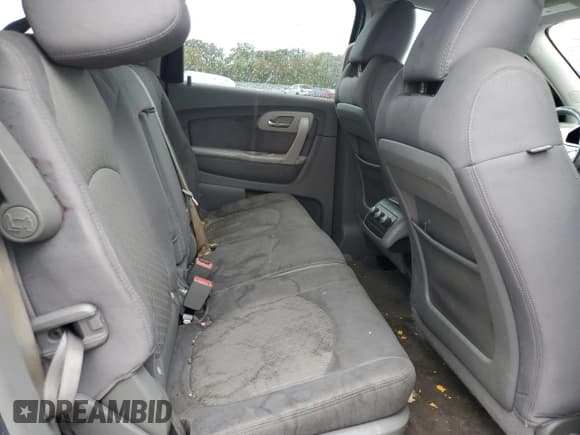 ✅ 2011 Chevrolet Traverse LS • VIN: 1GNKREED8BJ352772 • Lot: 85006315. Wystawiony na Copart z przebiegiem 235 235 mil. Bezpłatny archiwum sprzedaży aukcyjnych z USA i szczegółowy raport historii pojazdu na DreamBid. Zdjęcie 11.