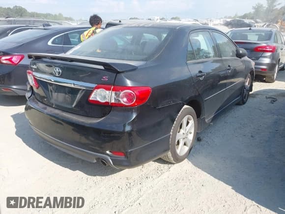 ✅ 2012 Toyota Corolla L • VIN: 2T1BU4EE6CC860195 • Lot: 43122658. Wystawiony na IAAI z przebiegiem 150 086 mil. Bezpłatny archiwum sprzedaży aukcyjnych z USA i szczegółowy raport historii pojazdu na DreamBid. Zdjęcie 4.