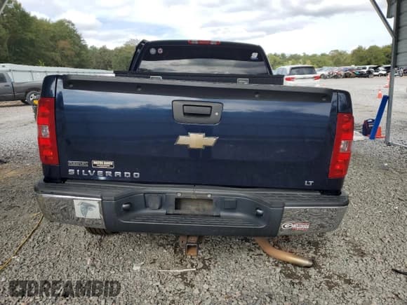 ✅ 2011 Chevrolet Silverado 1500 LT • VIN: 1GCRCSE05BZ181890 • Lot: 73052324. Listed on Copart with 395,488 mi. Free auction sales archive from the USA and detailed vehicle history report at DreamBid. Image 6.