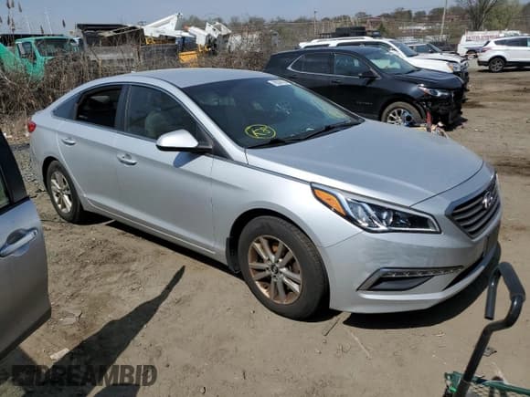 ✅ 2015 Hyundai Sonata SE • VIN: 5NPE24AF6FH186505 • Lot: 46208183. Listed on Copart with 81,278 mi. Free auction sales archive from the USA and detailed vehicle history report at DreamBid. Image 4.