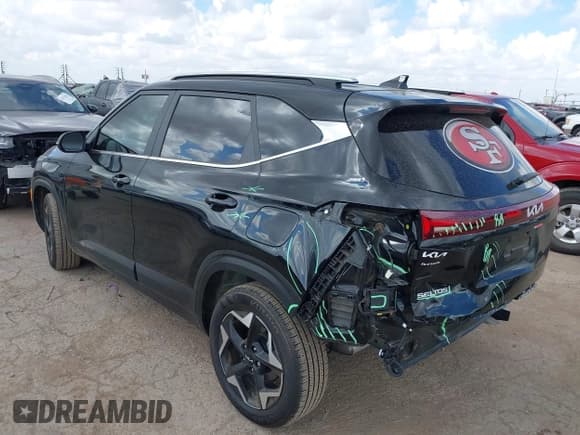 ✅ 2025 Kia Seltos EX • VIN: KNDER2AA8S7727850 • Lot: 43022613. Listed on IAAI with 5,237 mi. Free auction sales archive from the USA and detailed vehicle history report at DreamBid. Image 3.