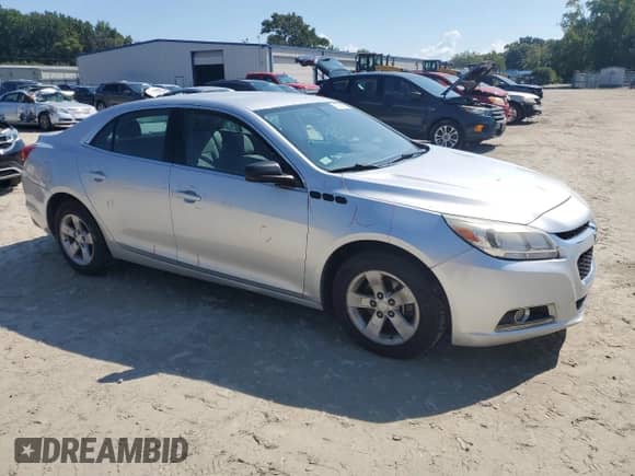 ✅ 2013 Chevrolet Malibu LS • VIN: 1G11A5SA2DF137960 • Lot: 81002105. Wystawiony na Copart z przebiegiem 179 729 mil mil. Skorzystaj z bezpłatnego archiwum sprzedaży aukcyjnych z USA i zobacz szczegółowy raport historii pojazdu na DreamBid. Zdjęcie 4.