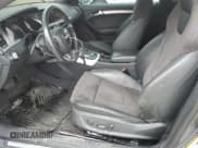 ✅ 2012 Audi S5 Premium Plus • VIN: WAUCVAFR5CA003417 • Лот: 52379785. Опубликован ранее на Copart с пробегом Не указан. Бесплатный доступ к архиву аукционных продаж из США и подробный отчёт об истории автомобиля на DreamBid. Изображение 7.