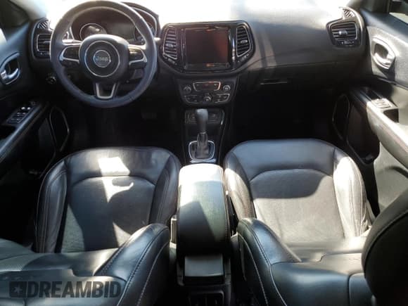 ✅ 2019 Jeep Compass Limited • VIN: 3C4NJCCB2KT662931 • Lot: 87100395. Listed on Copart with 86,899 mi. Free auction sales archive from the USA and detailed vehicle history report at DreamBid. Image 8.