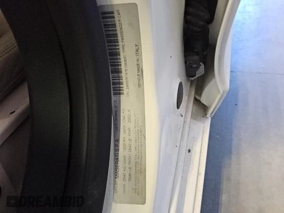 ✅ 2014 Maserati Ghibli S Q4 • VIN: ZAM57RTA7E1083837 • Лот: 86586905. Опубликован ранее на Copart с пробегом 73 293 миль. Бесплатный доступ к архиву аукционных продаж из США и подробный отчёт об истории автомобиля на DreamBid. Изображение 12.