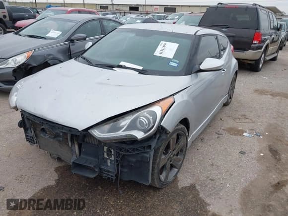 ✅ 2016 Hyundai Veloster Turbo Rally Edition • VIN: KMHTC6AE3GU285518 • Лот: 41311859. Опубликован ранее на IAAI с пробегом 182 569 миль. Бесплатный доступ к архиву аукционных продаж из США и подробный отчёт об истории автомобиля на DreamBid. Изображение 2.