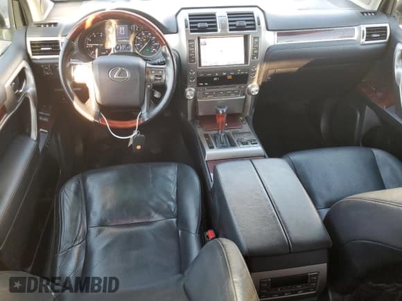 ✅ 2011 Lexus GX 460 • VIN: JTJBM7FX5B5031127 • Lot: 87207985. Wystawiony na Copart z przebiegiem 212 989 mil. Bezpłatny archiwum sprzedaży aukcyjnych z USA i szczegółowy raport historii pojazdu na DreamBid. Zdjęcie 8.