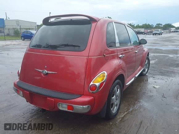 ✅ 2001 Chrysler PT Cruiser • VIN: 3C8FY4BBX1T511310 • Lot: 42246078. Listed on IAAI with 104,382 mi. Free auction sales archive from the USA and detailed vehicle history report at DreamBid. Image 4.