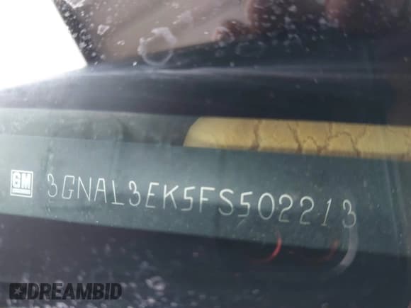 ✅ 2015 Chevrolet Captiva Sport LT • VIN: 3GNAL3EK5FS502213 • Lot: 41580281. Wystawiony na IAAI z przebiegiem 97 639 mil. Bezpłatny archiwum sprzedaży aukcyjnych z USA i szczegółowy raport historii pojazdu na DreamBid. Zdjęcie 9.