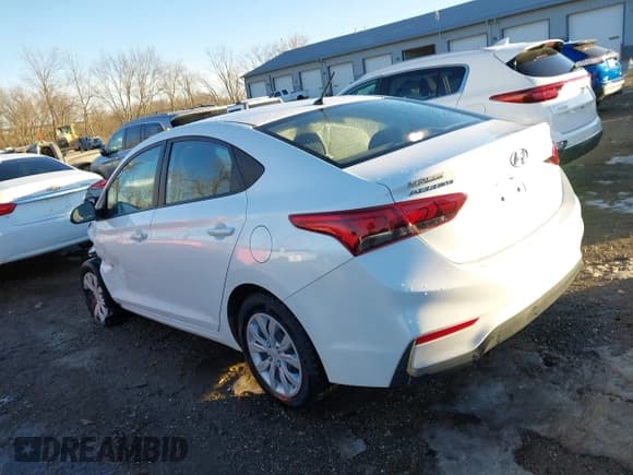 ✅ 2019 Hyundai Accent SE • VIN: 3KPC24A33KE069184 • Лот: 41452724. Опубликован ранее на IAAI с пробегом 66 049 миль. Бесплатный доступ к архиву аукционных продаж из США и подробный отчёт об истории автомобиля на DreamBid. Изображение 3.