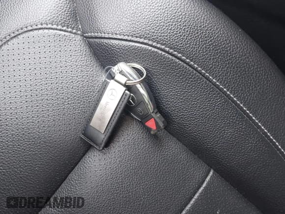 ✅ 2015 Mercedes-Benz M 350 • VIN: 4JGDA5HB1FA506811 • Lot: 42241750. Listed on IAAI with 162,278 mi. Free auction sales archive from the USA and detailed vehicle history report at DreamBid. Image 11.