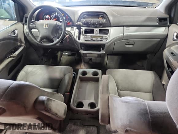 ✅ 2010 Honda Odyssey EX • VIN: 5FNRL3H49AB042421 • Lot: 81254515. Listed on Copart with 168,469 mi. Free auction sales archive from the USA and detailed vehicle history report at DreamBid. Image 8.