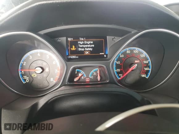 ✅ 2017 Ford Focus RS • VIN: WF0DP3TH0H4120639 • Lot: 82520045. Listed on Copart with 74,260 mi. Free auction sales archive from the USA and detailed vehicle history report at DreamBid. Image 9.