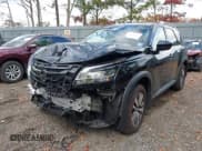 ✅ 2024 Nissan Pathfinder SL • VIN: 5N1DR3CC4RC294735 • Лот: 43627540. Опубликован ранее на IAAI с пробегом 16 897 миль. Бесплатный доступ к архиву аукционных продаж из США и подробный отчёт об истории автомобиля на DreamBid. Изображение 17.