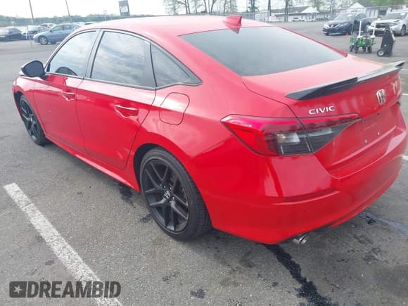 ✅ 2024 Honda Civic Si • VIN: 2HGFE1E51RH473471 • Lot: 42167221. Wystawiony na IAAI z przebiegiem 14 275 mil. Bezpłatny archiwum sprzedaży aukcyjnych z USA i szczegółowy raport historii pojazdu na DreamBid. Zdjęcie 3.