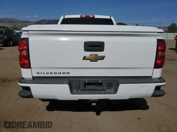 ✅ 2016 Chevrolet Silverado 1500 Custom • VIN: 1GCRCPEC0GZ211537 • Лот: 57436715. Опубликован ранее на Copart с пробегом 139 344 миль. Бесплатный доступ к архиву аукционных продаж из США и подробный отчёт об истории автомобиля на DreamBid. Изображение 6.