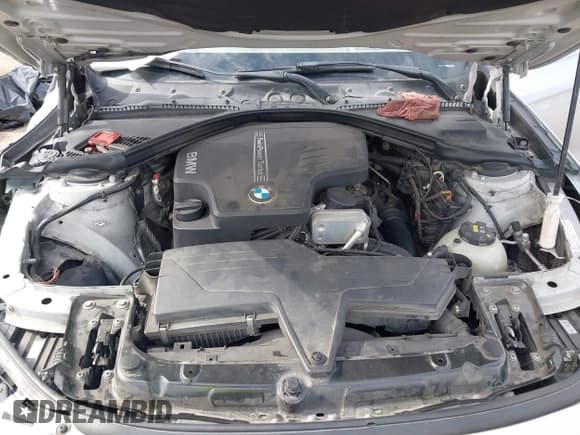 ✅ 2012 BMW 3 Series 328i • VIN: WBA3A5C5XCF256465 • Lot: 42225222. Listed on IAAI with 162,293 mi. Free auction sales archive from the USA and detailed vehicle history report at DreamBid. Image 10.