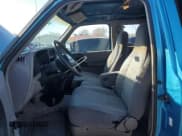 ✅ 1994 Ford Ranger Splash • VIN: 1FTCR14X1RPA84124 • Lot: 80544555. Wystawiony na Copart z przebiegiem 2 861 mil. Bezpłatny archiwum sprzedaży aukcyjnych z USA i szczegółowy raport historii pojazdu na DreamBid. Zdjęcie 7.