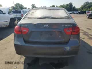 2007 Hyundai Elantra GLS z VIN KMHDU46D57U043254, wystawiony jako Copart lot #69232744 z przebiegiem Nie podano mil oraz Szkoda całkowita • Salvage title. Historia ofert i sprzedaży dostępna na DreamBid. Obrazek 6.