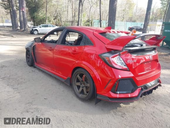 ✅ 2017 Honda Civic Type R Touring • VIN: SHHFK8G76HU201855 • Lot: 41941186. Wystawiony na IAAI z przebiegiem Nie podano. Bezpłatny archiwum sprzedaży aukcyjnych z USA i szczegółowy raport historii pojazdu na DreamBid. Zdjęcie 3.