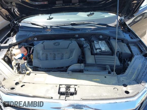 ✅ 2021 Volkswagen Passat SE • VIN: 1VWSA7A30MC003988 • Lot: 42238431. Listed on IAAI with 43,208 mi. Free auction sales archive from the USA and detailed vehicle history report at DreamBid. Image 10.