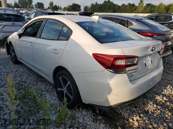 ✅ 2023 Subaru Impreza Premium • VIN: 4S3GKAV68P3603640 • Lot: 65493535. Wystawiony na Copart z przebiegiem Nie podano. Bezpłatny archiwum sprzedaży aukcyjnych z USA i szczegółowy raport historii pojazdu na DreamBid. Zdjęcie 2.