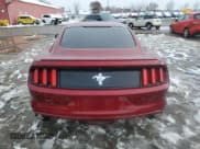✅ 2017 Ford Mustang V6 • VIN: 1FA6P8AM6H5337590 • Lot: 90438205. Wystawiony na Copart z przebiegiem 91 857 mil. Bezpłatny archiwum sprzedaży aukcyjnych z USA i szczegółowy raport historii pojazdu na DreamBid. Zdjęcie 6.