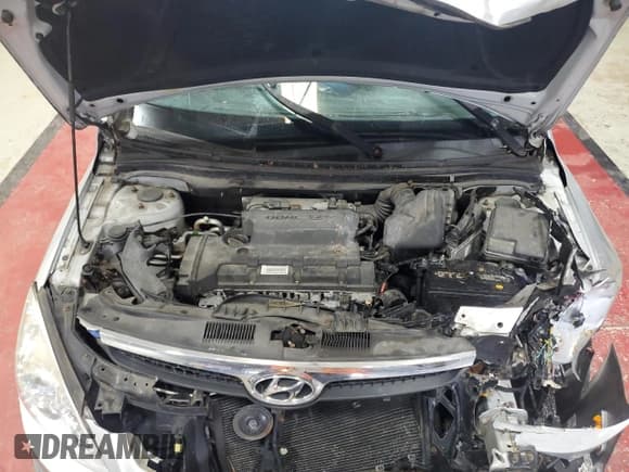 ✅ 2009 Hyundai Elantra Touring • VIN: KMHDC86E59U038805 • Lot: 89536035. Listed on Copart with 95,700 mi. Free auction sales archive from the USA and detailed vehicle history report at DreamBid. Image 11.