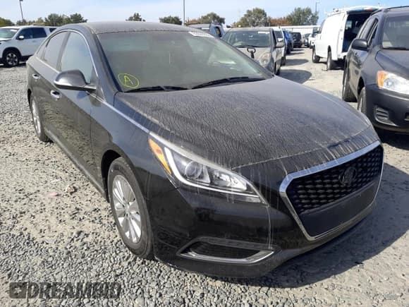 ✅ 2017 Hyundai Sonata SE • VIN: KMHE24L31HA067706 • Лот: 63690862. Опубликован ранее на Copart с пробегом 137 346 миль. Бесплатный доступ к архиву аукционных продаж из США и подробный отчёт об истории автомобиля на DreamBid. Изображение 1.