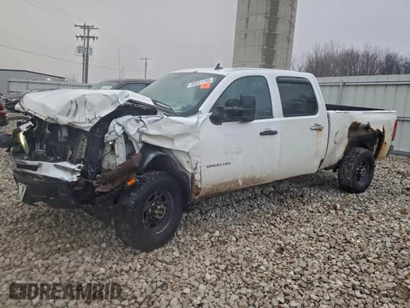 ✅ 2007 Chevrolet Silverado 2500HD 2LT • VIN: 1GCHK23617F538187 • Lot: 93531755. Wystawiony na Copart z przebiegiem 323 641 mil. Bezpłatny archiwum sprzedaży aukcyjnych z USA i szczegółowy raport historii pojazdu na DreamBid. Zdjęcie 1.