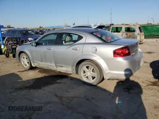 ✅ 2013 Dodge Avenger SXT • VIN: 1C3CDZCB3DN637089 • Лот: 77086614. Опубликован ранее на Copart с пробегом 206 468 миль. Бесплатный доступ к архиву аукционных продаж из США и подробный отчёт об истории автомобиля на DreamBid. Изображение 2.