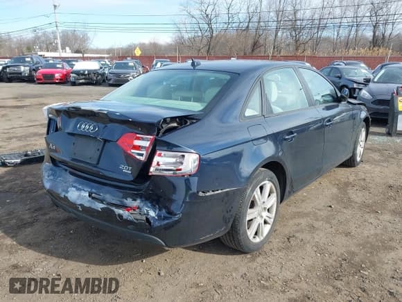 ✅ 2011 Audi A4 Premium • VIN: WAUBFAFLXBN032245 • Lot: 41508769. Listed on IAAI with 152,421 mi. Free auction sales archive from the USA and detailed vehicle history report at DreamBid. Image 4.