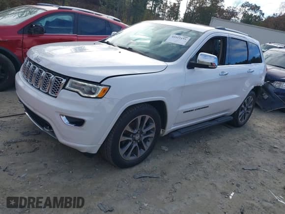 ✅ 2018 Jeep Grand Cherokee High Altitude • VIN: 1C4RJFCG2JC305628 • Lot: 40919191. Listed on IAAI with 77,825 mi. Free auction sales archive from the USA and detailed vehicle history report at DreamBid. Image 2.