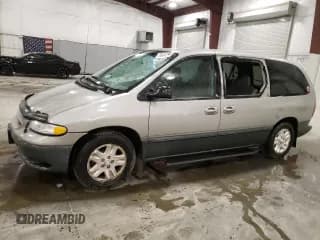 ✅ 1996 Dodge Caravan LE • VIN: 1B4GP54L7TB361937 • Lot: 71636564. Wystawiony na Copart z przebiegiem 186 812 mil. Bezpłatny archiwum sprzedaży aukcyjnych z USA i szczegółowy raport historii pojazdu na DreamBid. Zdjęcie 1.