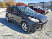 ✅ 2016 Ford Escape SE • VIN: 1FMCU9GX1GUC46398 • Лот: 92193575. Опубликован ранее на Copart с пробегом 141 864 миль. Бесплатный доступ к архиву аукционных продаж из США и подробный отчёт об истории автомобиля на DreamBid. Изображение 4.