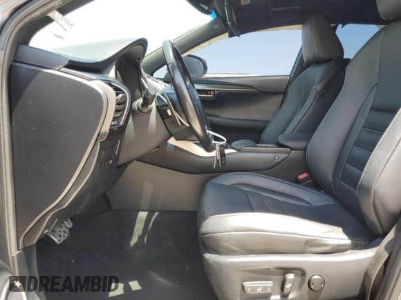 ✅ 2017 Lexus NX 200t • VIN: JTJYARBZ4H2069772 • Лот: 57274325. Опубликован ранее на Copart с пробегом 120 038 миль. Бесплатный доступ к архиву аукционных продаж из США и подробный отчёт об истории автомобиля на DreamBid. Изображение 7.