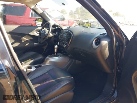 ✅ 2012 Nissan Juke SL • VIN: JN8AF5MV0CT111435 • Лот: 43335063. Опубликован ранее на IAAI с пробегом 174 924 миль. Бесплатный доступ к архиву аукционных продаж из США и подробный отчёт об истории автомобиля на DreamBid. Изображение 5.