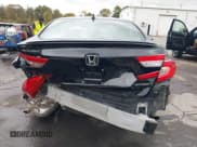 ✅ 2022 Honda Accord Sport • VIN: 1HGCV1F39NA098826 • Lot: 43495647. Wystawiony na IAAI z przebiegiem 18 990 mil. Bezpłatny archiwum sprzedaży aukcyjnych z USA i szczegółowy raport historii pojazdu na DreamBid. Zdjęcie 6.