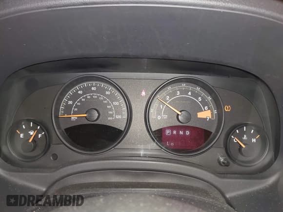 ✅ 2017 Jeep Patriot High Altitude • VIN: 1C4NJPFA6HD137833 • Лот: 41644862. Опубликован ранее на IAAI с пробегом 138 799 миль. Бесплатный доступ к архиву аукционных продаж из США и подробный отчёт об истории автомобиля на DreamBid. Изображение 7.