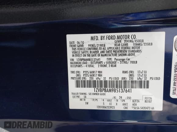 ✅ 2011 Ford Mustang Premium • VIN: 1ZVBP8AM9B5137641 • Lot: 43646405. Listed on IAAI with 91,627 mi. Free auction sales archive from the USA and detailed vehicle history report at DreamBid. Image 9.