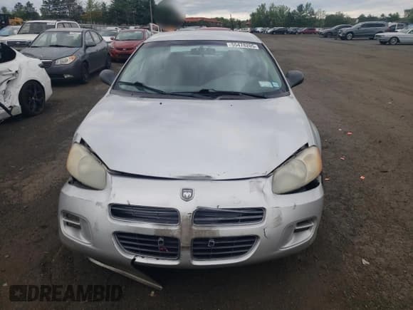 ✅ 2001 Dodge Stratus SE • VIN: 1B3EJ46U61N522786 • Lot: 55478205. Wystawiony na Copart z przebiegiem 88 051 mil. Bezpłatny archiwum sprzedaży aukcyjnych z USA i szczegółowy raport historii pojazdu na DreamBid. Zdjęcie 5.