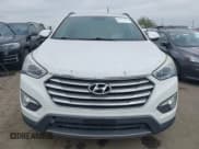 ✅ 2014 Hyundai Santa Fe GLS • VIN: KM8SN4HF7EU057012 • Lot: 43633938. Wystawiony na IAAI z przebiegiem 157 673 mil. Bezpłatny archiwum sprzedaży aukcyjnych z USA i szczegółowy raport historii pojazdu na DreamBid. Zdjęcie 6.