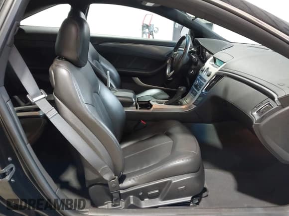 ✅ 2013 Cadillac CTS • VIN: 1G6DC1E37D0158927 • Lot: 42464692. Listed on IAAI with 105,944 mi. Free auction sales archive from the USA and detailed vehicle history report at DreamBid. Image 5.