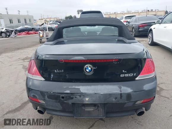 ✅ 2007 BMW 6 Series 650i • VIN: WBAEK13507CN81020 • Лот: 42167743. Опубликован ранее на IAAI с пробегом 127 552 миль. Бесплатный доступ к архиву аукционных продаж из США и подробный отчёт об истории автомобиля на DreamBid. Изображение 16.