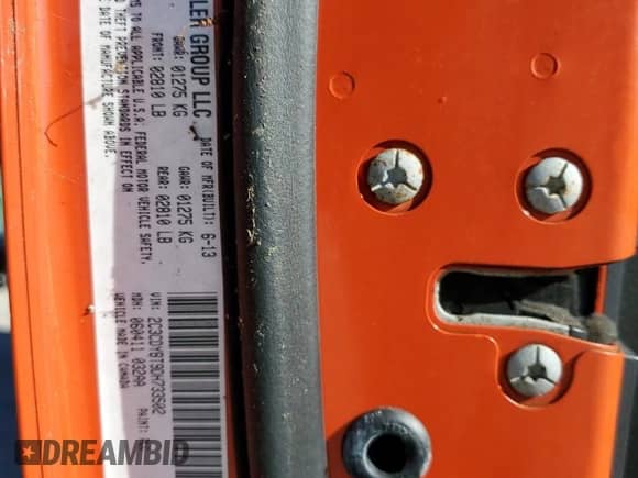 2013 Dodge Challenger R/T Plus z VIN 2C3CDYBT9DH733502, wystawiony jako Copart lot #77064814 z przebiegiem 95 356 mil mil oraz Czysty tytuł • Clean title. Historia ofert i sprzedaży dostępna na DreamBid. Obrazek 13.