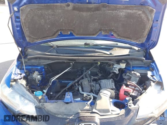 ✅ 2016 Honda Fit LX • VIN: JHMGK5H52GX038688 • Lot: 43383309. Listed on IAAI with 117,804 mi. Free auction sales archive from the USA and detailed vehicle history report at DreamBid. Image 10.