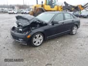 ✅ 2011 Mercedes-Benz C 300 Sport • VIN: WDDGF8BB4BR173695 • Lot: 41863191. Wystawiony na IAAI z przebiegiem 84 165 mil. Bezpłatny archiwum sprzedaży aukcyjnych z USA i szczegółowy raport historii pojazdu na DreamBid. Zdjęcie 16.