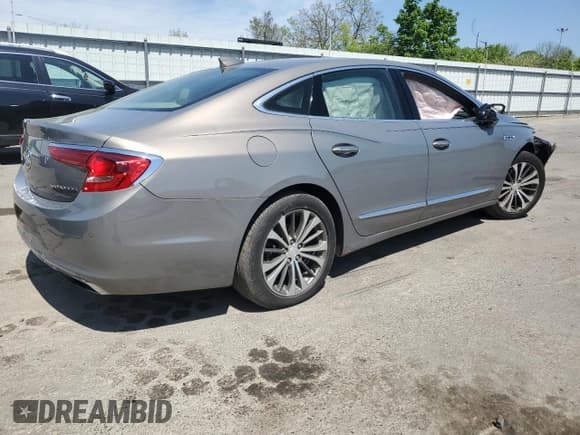 ✅ 2019 Buick LaCrosse Essence • VIN: 1G4ZP5SS9KU112933 • Lot: 54923295. Listed on Copart with 138,702 mi. Free auction sales archive from the USA and detailed vehicle history report at DreamBid. Image 3.